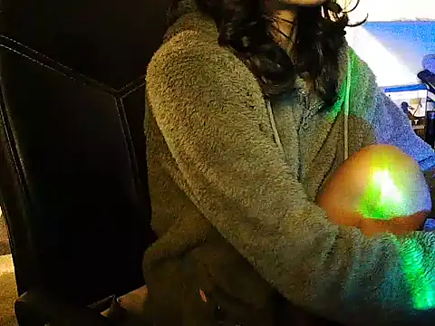 exude diya online show from January 2025 03:34:02 AM