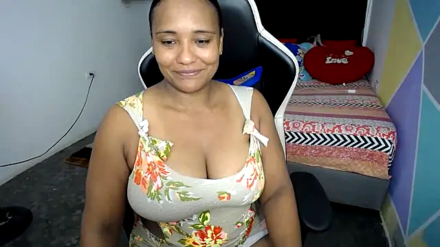 marysol83 online show from February 2025 01:44:02 AM