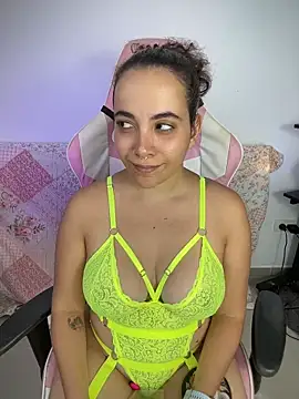 Emma Wish online show from March 2026 07:20:02 PM