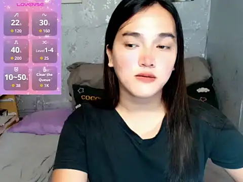 MoaningKylie online show from December 2025 10:10:02 AM