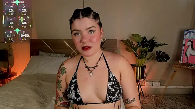 Snapshot of Amy_art chatting on July 2026 09:35:02 PM Amy art online show from July 2026 09:35:02 PM