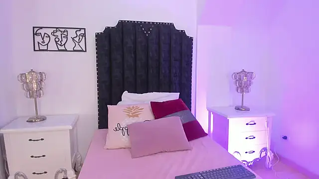 Alana 2916  online show from March 2025 11:02:01 PM