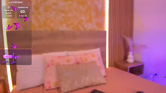 Alana 2916  online show from October 2025 03:47:01 AM