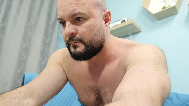 Muscle Bear online show from February 2025 02:25:01 PM