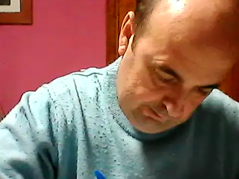 Snapshot of Hot-pico76 chatting on January 2025 05:39:01 PM Hot-pico76 online show from January 2025 05:39:01 PM