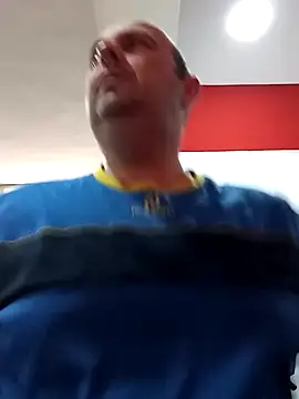 Snapshot of Hot-pico76 chatting on January 2025 08:32:02 AM Hot-pico76 online show from January 2025 08:32:02 AM