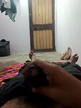 hunter6112 online show from January 2026 10:47:02 PM