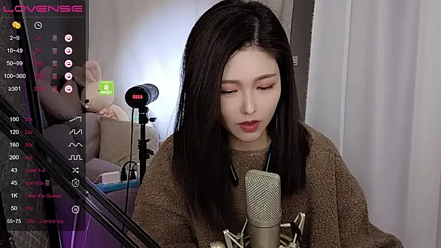 tw lala online show from December 2024 04:17:01 PM