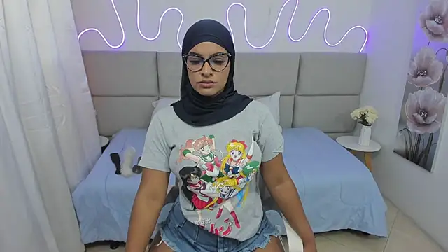 nashiira  online show from January 2025 07:18:01 PM