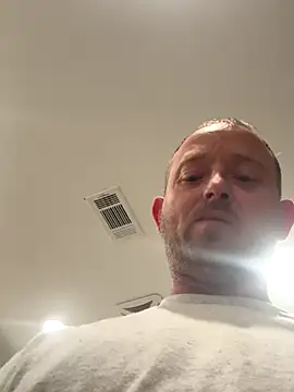 smokeymt420 online show from October 2025 04:01:02 AM