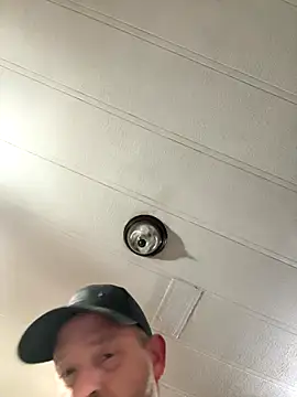 smokeymt420 online show from November 2025 04:11:02 AM