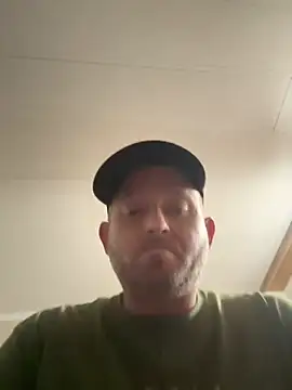 smokeymt420 online show from December 2025 05:35:02 AM