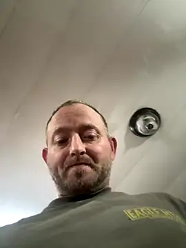 smokeymt420 online show from December 2025 12:25:02 PM