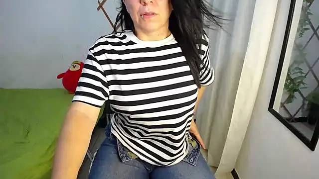 alexa milsf online show from December 2024 04:09:01 AM