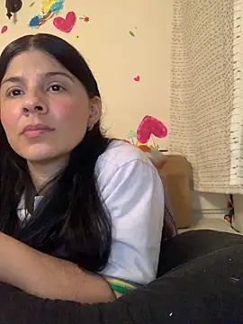 Estefani 32 online show from April 2026 02:25:02 AM