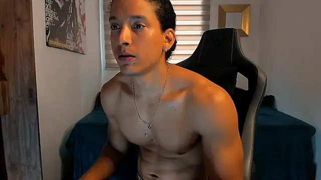 Liam V online show from December 2024 02:57:02 PM