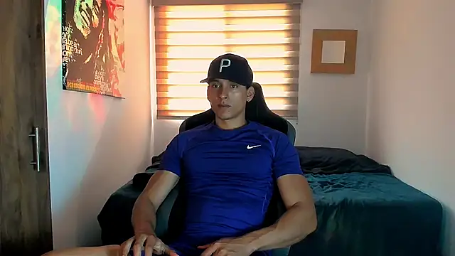 Liam V online show from January 2025 03:39:02 PM