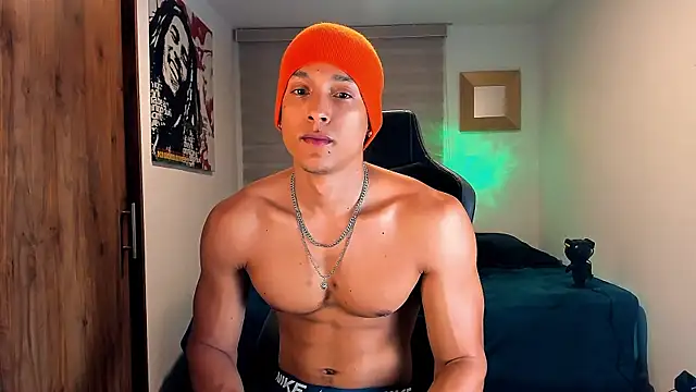 Liam V online show from January 2025 11:24:01 AM