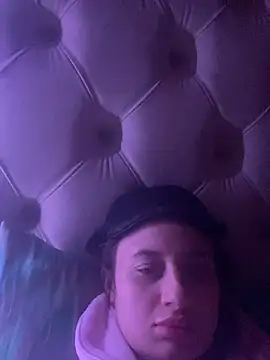 Snapshot of Flossy_Vettie chatting on March 2025 12:40:02 AM Flossy Vettie online show from March 2025 12:40:02 AM