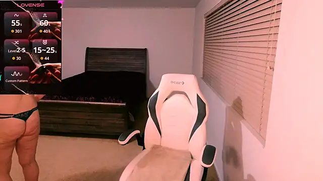 britteebee online show from April 2026 04:46:02 AM