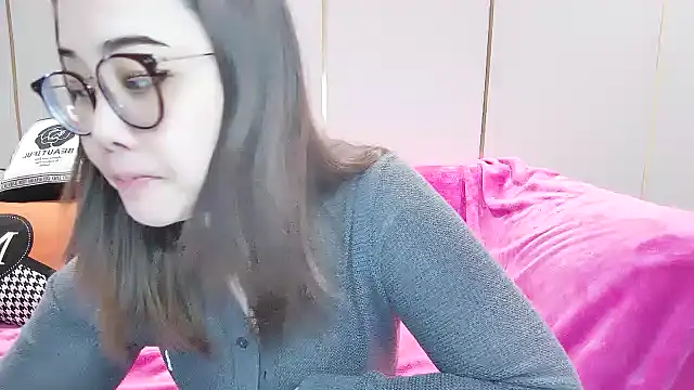 Giuliam online show from January 2025 12:31:02 AM