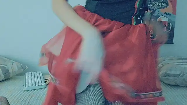 YourCaramel online show from September 2025 03:52:01 AM