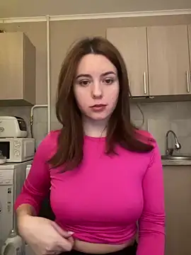 Snapshot of NastyushaaLove chatting on January 2025 04:43:01 PM NastyushaaLove online show from January 2025 04:43:01 PM