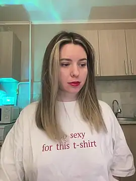 Snapshot of NastyushaaLove chatting on February 2025 05:12:01 PM NastyushaaLove online show from February 2025 05:12:01 PM