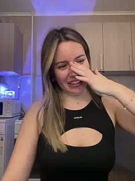 Snapshot of NastyushaaLove chatting on February 2025 12:17:01 AM NastyushaaLove online show from February 2025 12:17:01 AM