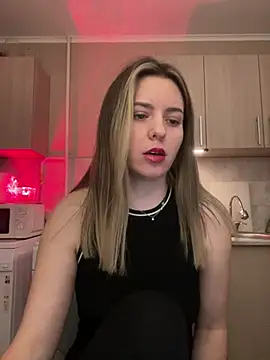 Snapshot of NastyushaaLove chatting on February 2025 05:41:02 PM NastyushaaLove online show from February 2025 05:41:02 PM