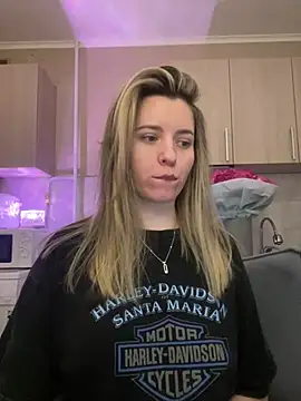 Snapshot of NastyushaaLove chatting on February 2025 08:47:01 PM NastyushaaLove online show from February 2025 08:47:01 PM