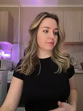 Snapshot of NastyushaaLove chatting on March 2025 05:23:02 PM NastyushaaLove online show from March 2025 05:23:02 PM