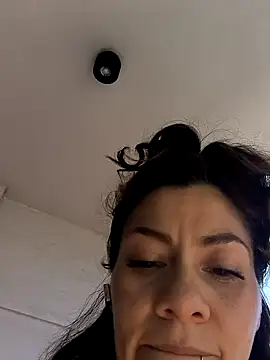 SamyJones9 online show from October 2025 06:16:02 PM