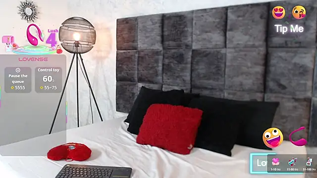 SusanRodriguez  online show from October 2025 09:45:01 PM