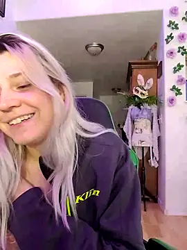 ScarletCallings420 online show from March 2025 07:59:02 PM