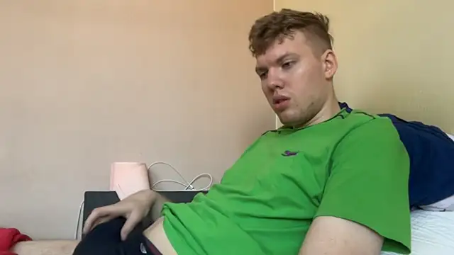 Snapshot of sexybooii6968 chatting on September 2025 09:22:02 AM sexybooii6968 online show from September 2025 09:22:02 AM