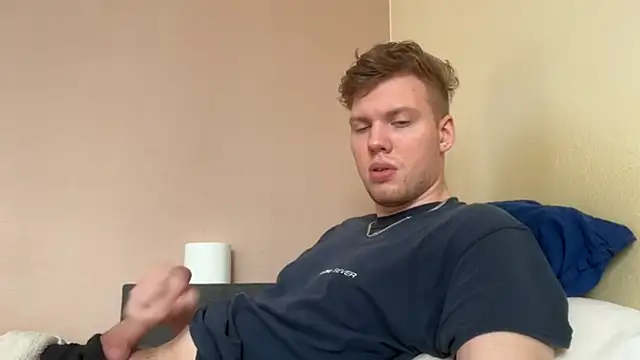 Snapshot of sexybooii6968 chatting on October 2025 01:03:02 PM sexybooii6968 online show from October 2025 01:03:02 PM