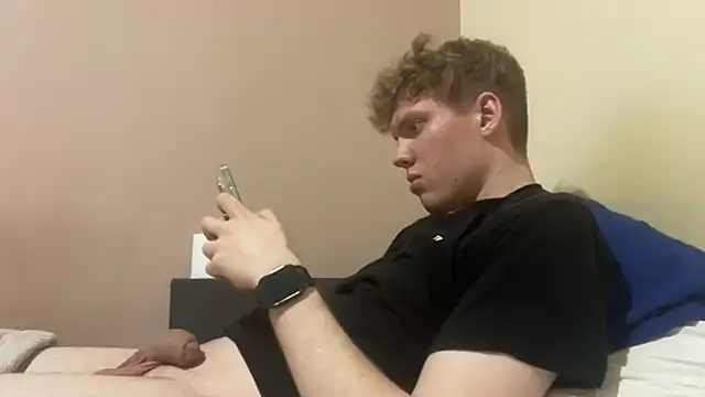 Snapshot of sexybooii6968 chatting on November 2025 08:05:01 PM sexybooii6968 online show from November 2025 08:05:01 PM