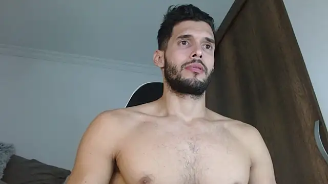 Noah jhonsonn online show from January 2025 03:24:01 PM