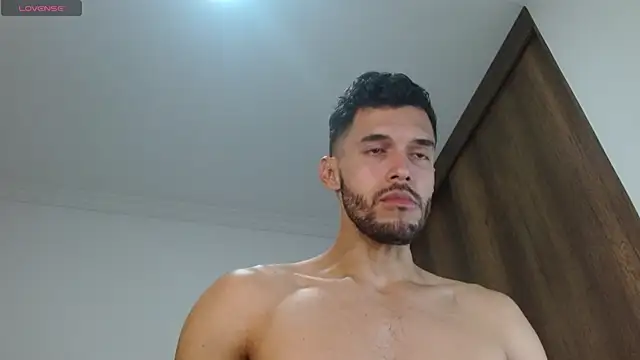 Noah jhonsonn online show from February 2025 10:24:02 AM