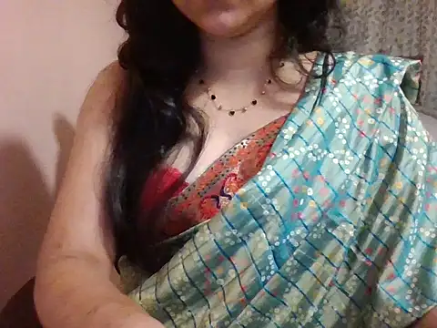 Pinky 4 online show from October 2025 06:05:02 PM