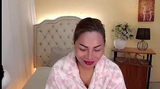 DreamLADYBOY online show from January 2025 12:13:02 AM