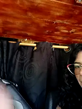 Simone Miller online show from January 2025 07:58:02 PM