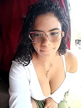 Simone Miller online show from February 2025 04:14:01 PM