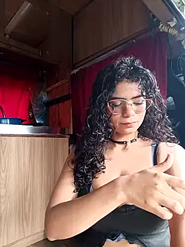 Simone Miller online show from February 2025 02:57:01 PM