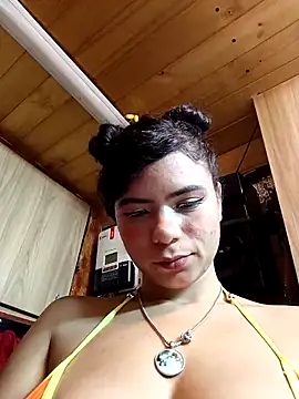 Simone Miller online show from February 2025 10:00:02 PM