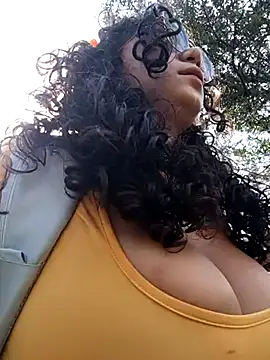 Simone Miller online show from February 2025 02:14:02 PM