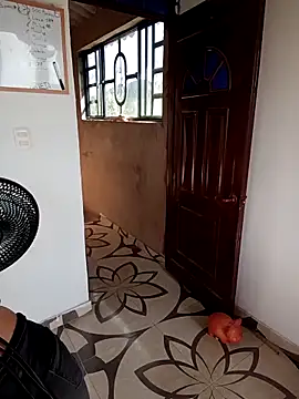 Snapshot of Simone_Miller chatting on February 2026 08:19:02 PM Simone Miller online show from February 2026 08:19:02 PM