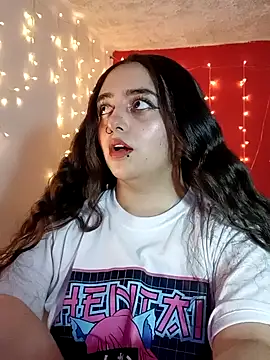 IvonneT online show from December 2024 11:40:01 PM