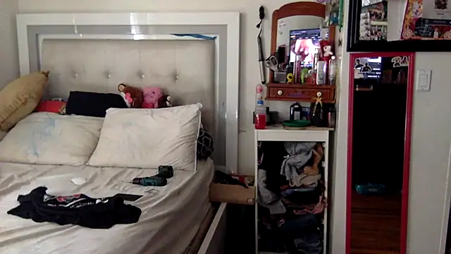 BIG-CkD F online show from March 2025 04:48:01 PM